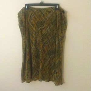 Beautiful mulicolored flared skirt size 22W